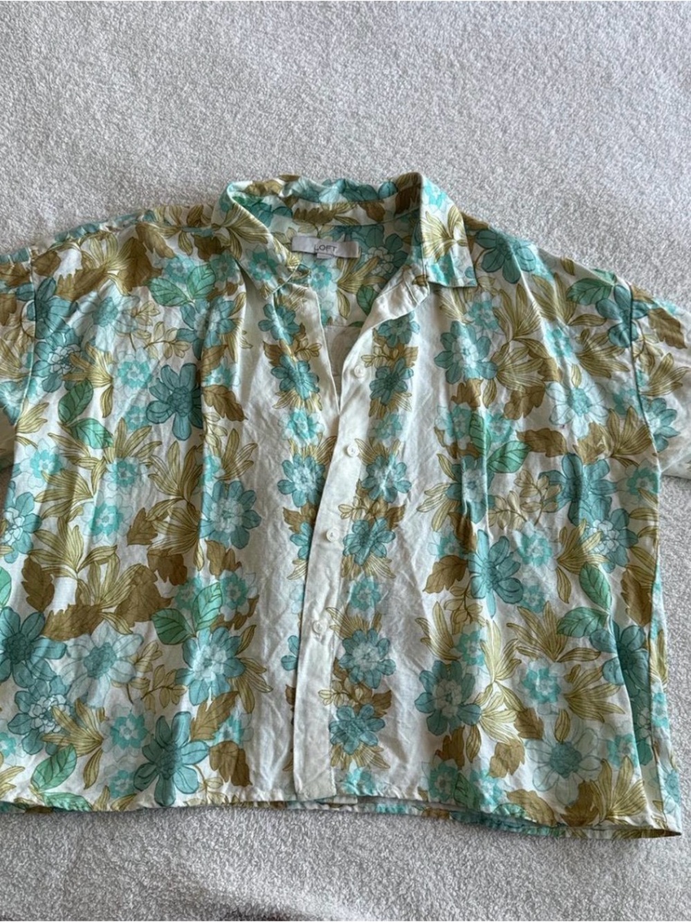 LOFT Floral Short-Sleeve Button-Down Shirt - Aqua & Olive